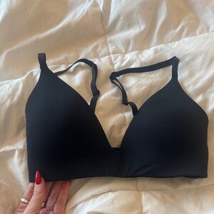 Never worn skims bra- 32c